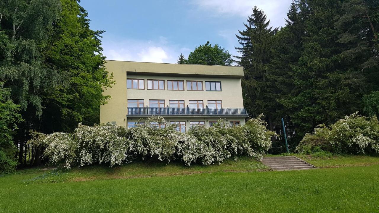 Volfirov Hotel Chytrov מראה חיצוני תמונה